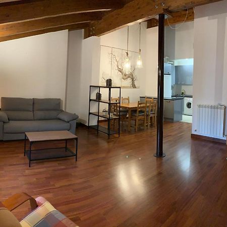 Atico Jaca Centro Apartment Luaran gambar